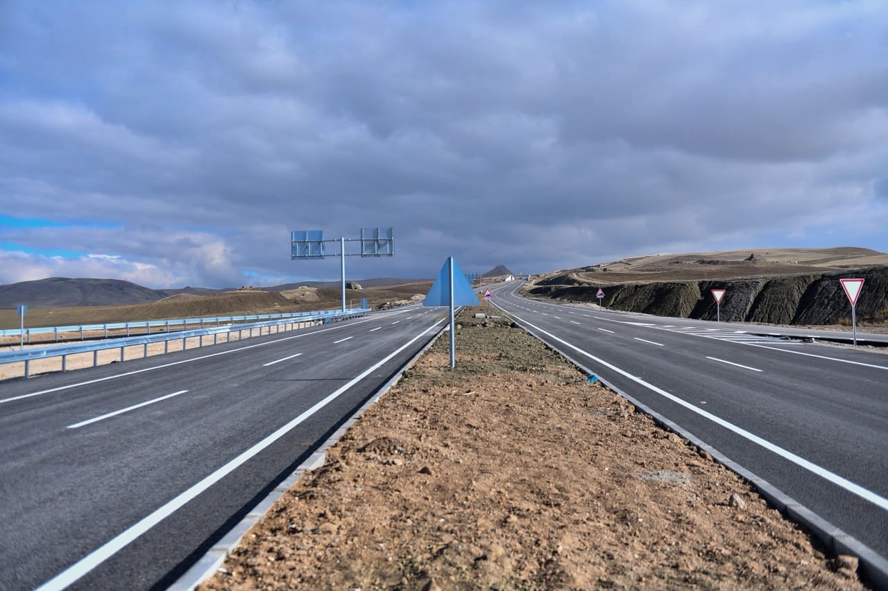 Van’da 15 Yıl Sonra Gelen Yarım Mutlu Son…-1