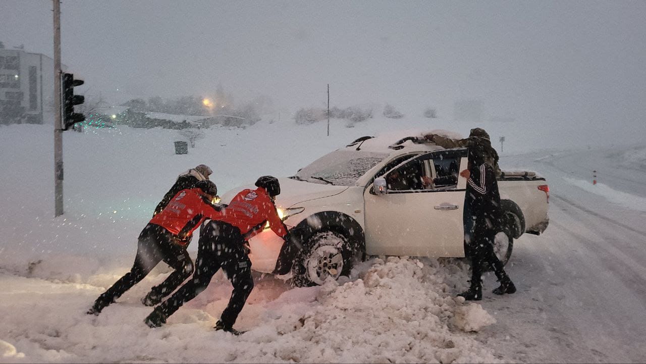 Vanda Karla Mucadele Umut Kervanindan Yolda Kalanlara Anlamli Destek 1 (17)