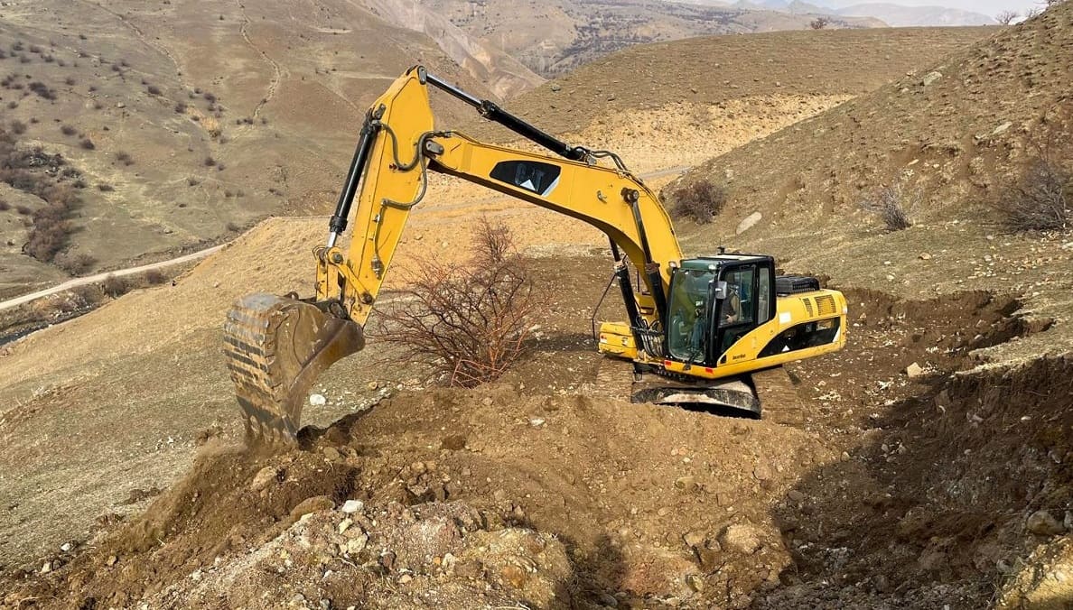 Van'da Kış Öncesi Yol Ve Altyapı Çalışması (2)