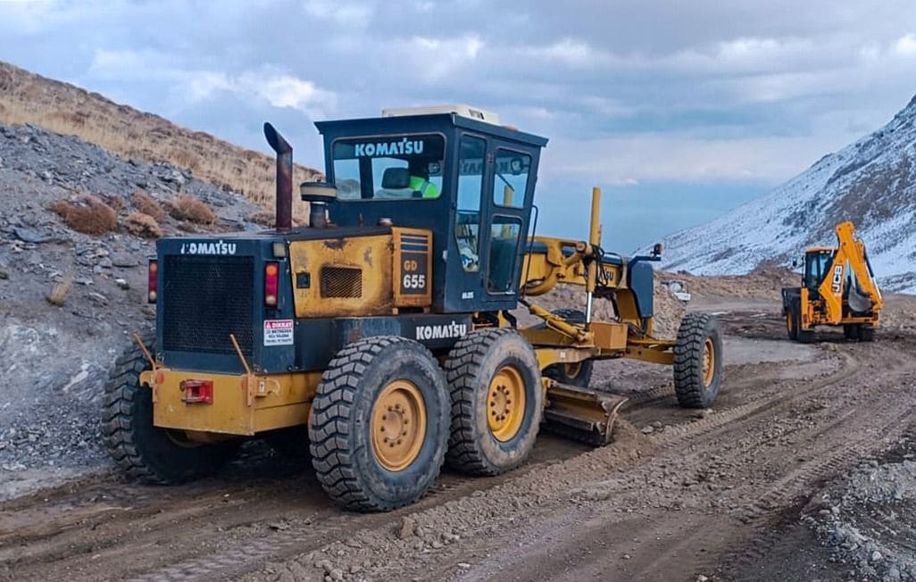 Van'da Kış Öncesi Yol Ve Altyapı Çalışması (4)