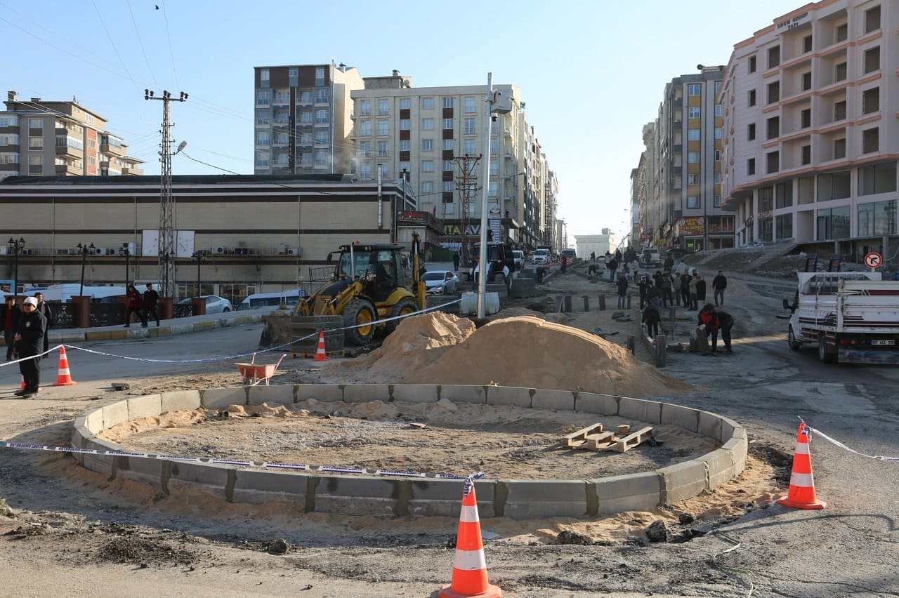 Van’da Uygulama Başladı, Trafik Düzeni Değişti! (6)