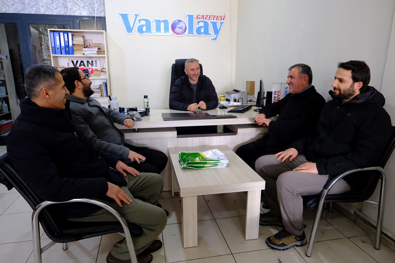 Hüda Par Van İl Başkanlığı’ndan Gazetemize Ziyaret (4)