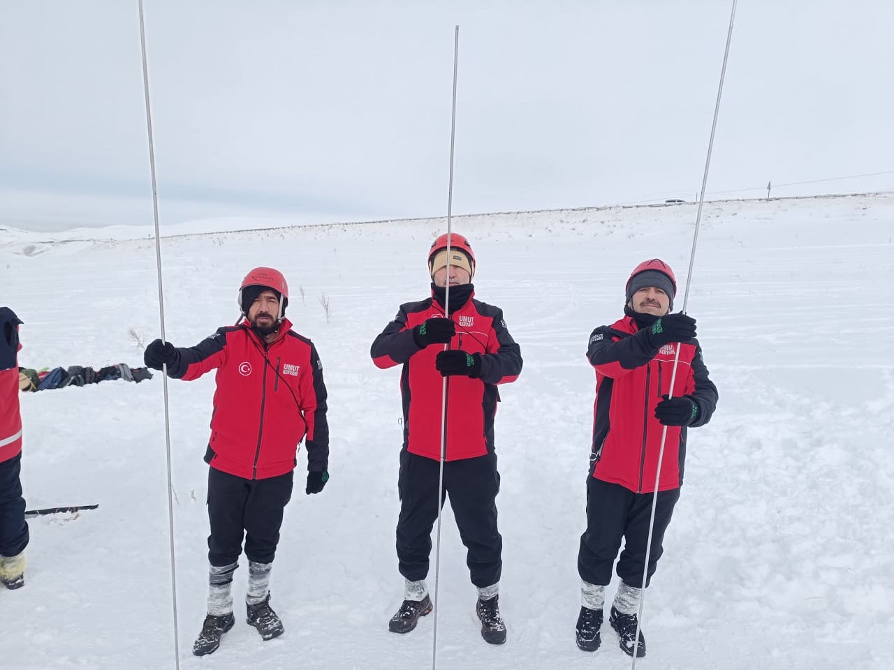 Umut Kervanı Arama Kurtarma Ekibi Çığ Eğitimi Aldı! (1)