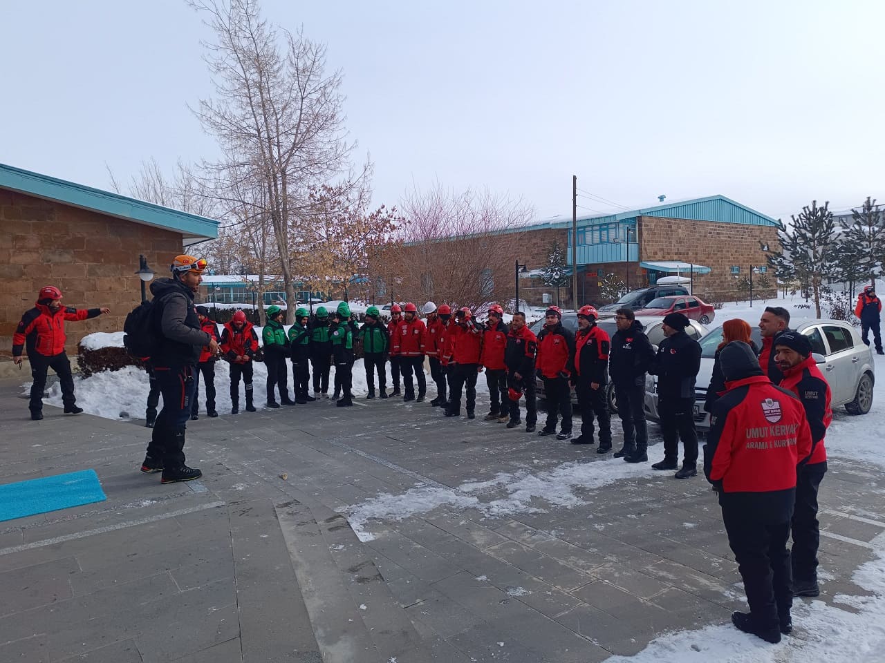 Umut Kervanı Arama Kurtarma Ekibi Çığ Eğitimi Aldı! (3)