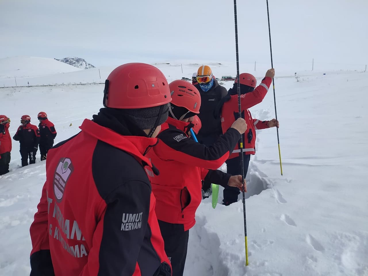 Umut Kervanı Arama Kurtarma Ekibi Çığ Eğitimi Aldı! (6)