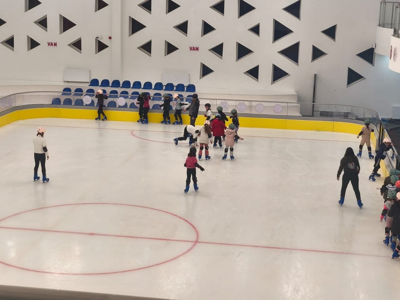 Van Buz Pateni Pisti Nerede Giriş Ücretleri Ne Kadar (1)