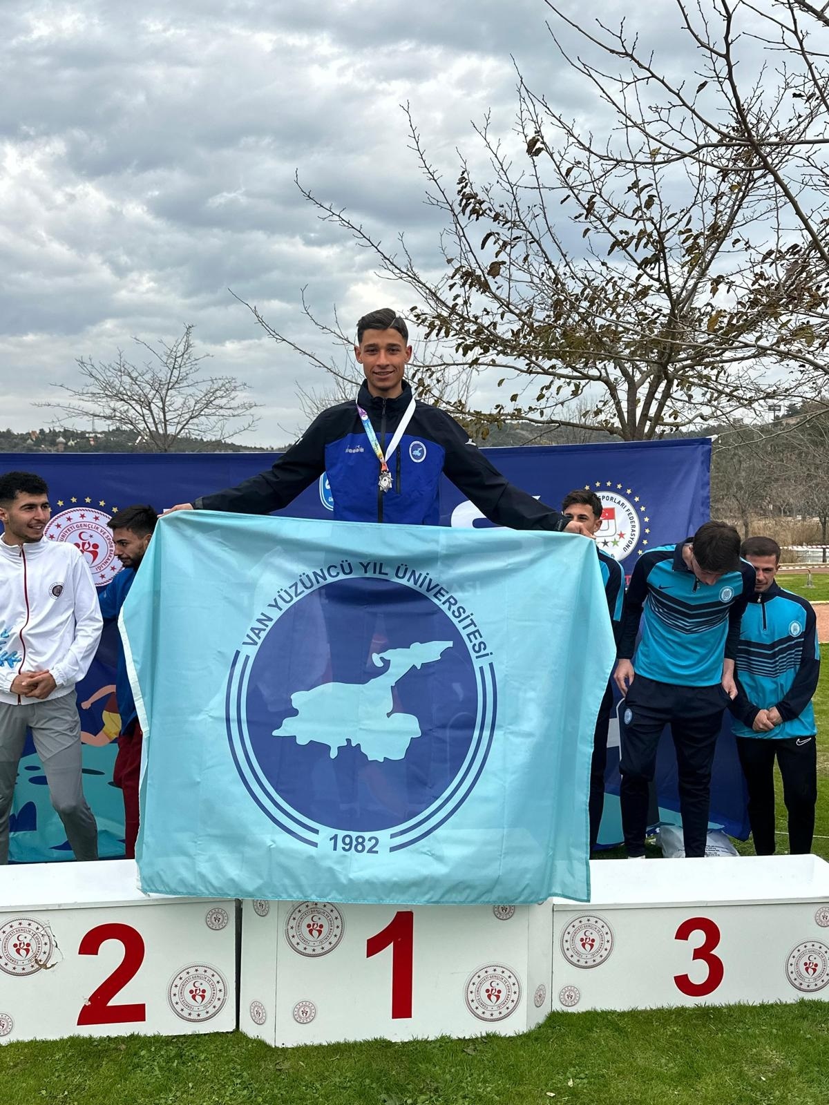 Van Yyü Sporcuları Dünya Şampiyonası Yolunda Edibe Yağız Türkiye Şampiyonu Oldu! 1