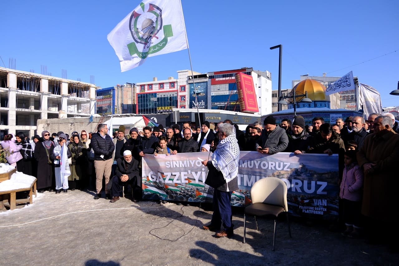 Van'da Ortak Çağrı Sinmiyoruz, Susmuyoruz, Gazze’yi Unutmuyoruz (2)
