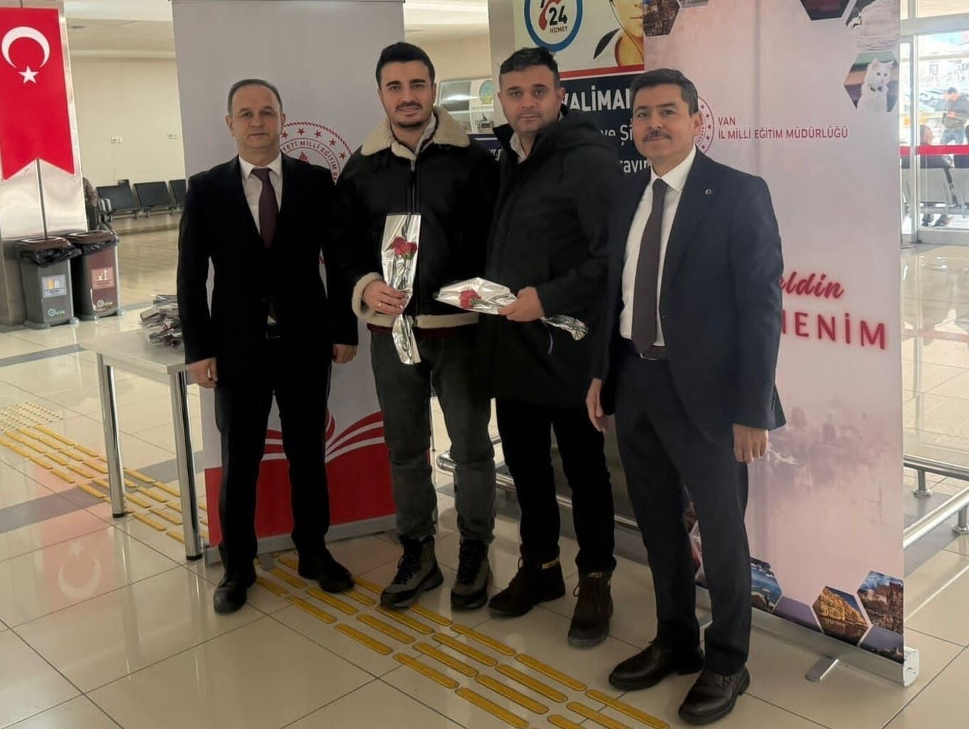 Van’da Yeni Atanan Öğretmenlere Sıcak Karşılama (2)