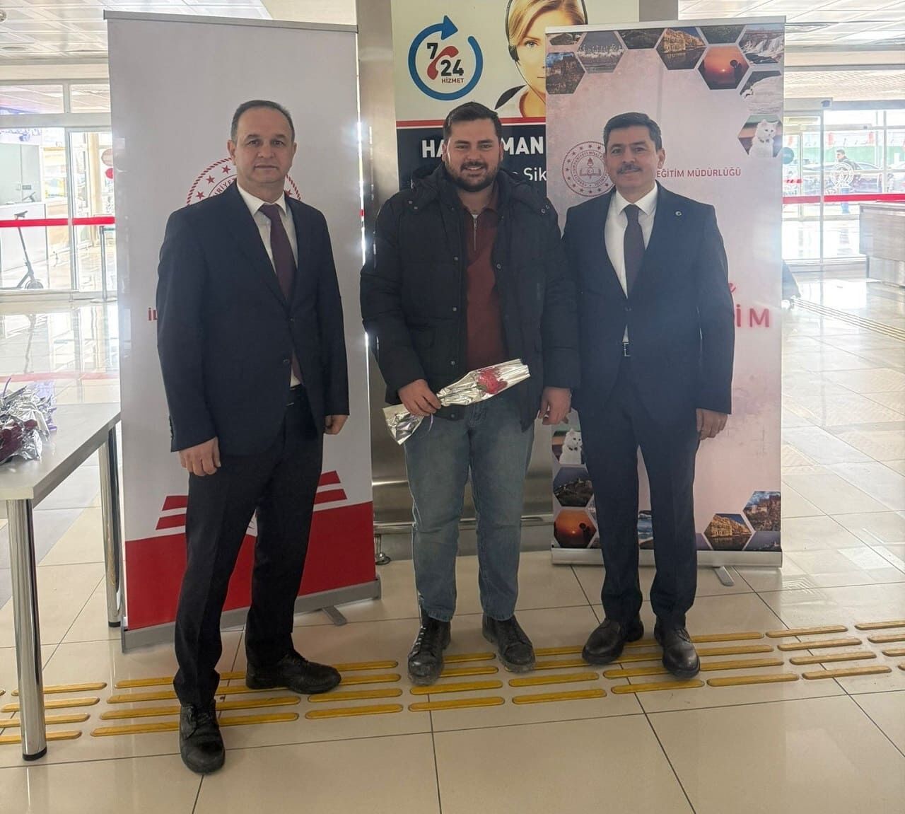 Van’da Yeni Atanan Öğretmenlere Sıcak Karşılama (3)