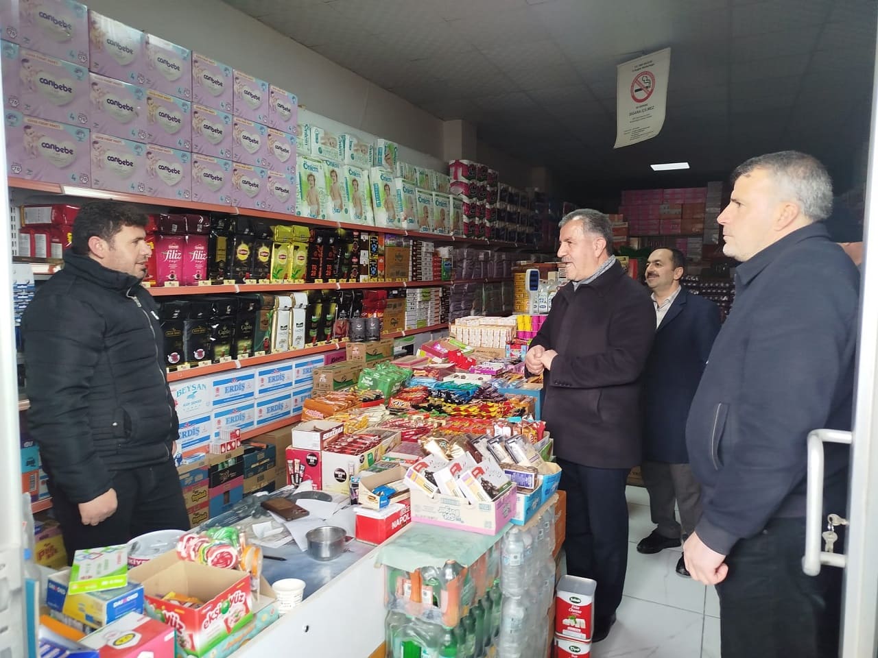 Hüda Par Heyeti Gürpınar’da Esnafın Sorunlarını Dinledi (5)