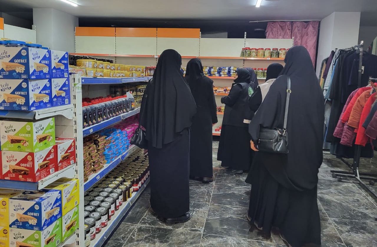 Hüda Par Kadın Kolları’ndan Van Umut Kervanı’na Iade I Ziyaret (7)