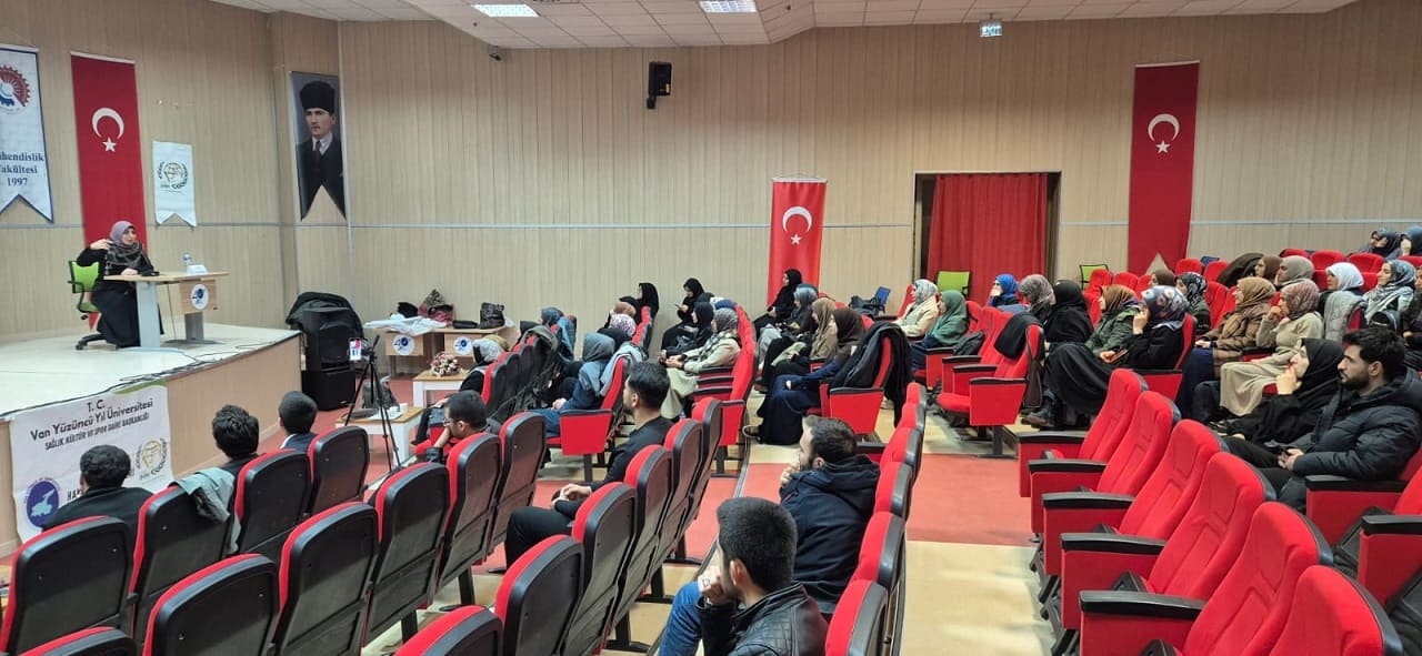 Sednaya’dan Özgürlüğe “Surreal Suriye” Belgeseli Van’da Gösterildi (3)