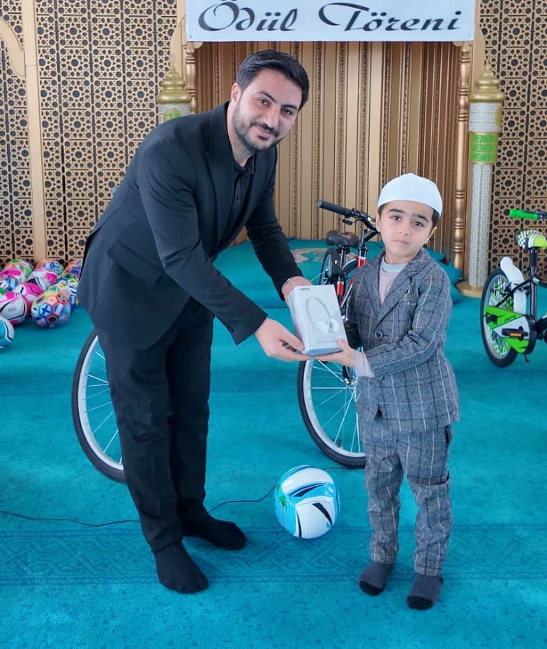 Tuşba’da Kur’an Ve Namaz Eğitimi Ödülle Taçlandı (2)