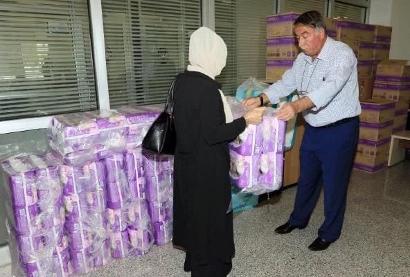 Van Büyükşehir Yüzlerce Aileye Verilen Bez Desteğini Kesti! (3)