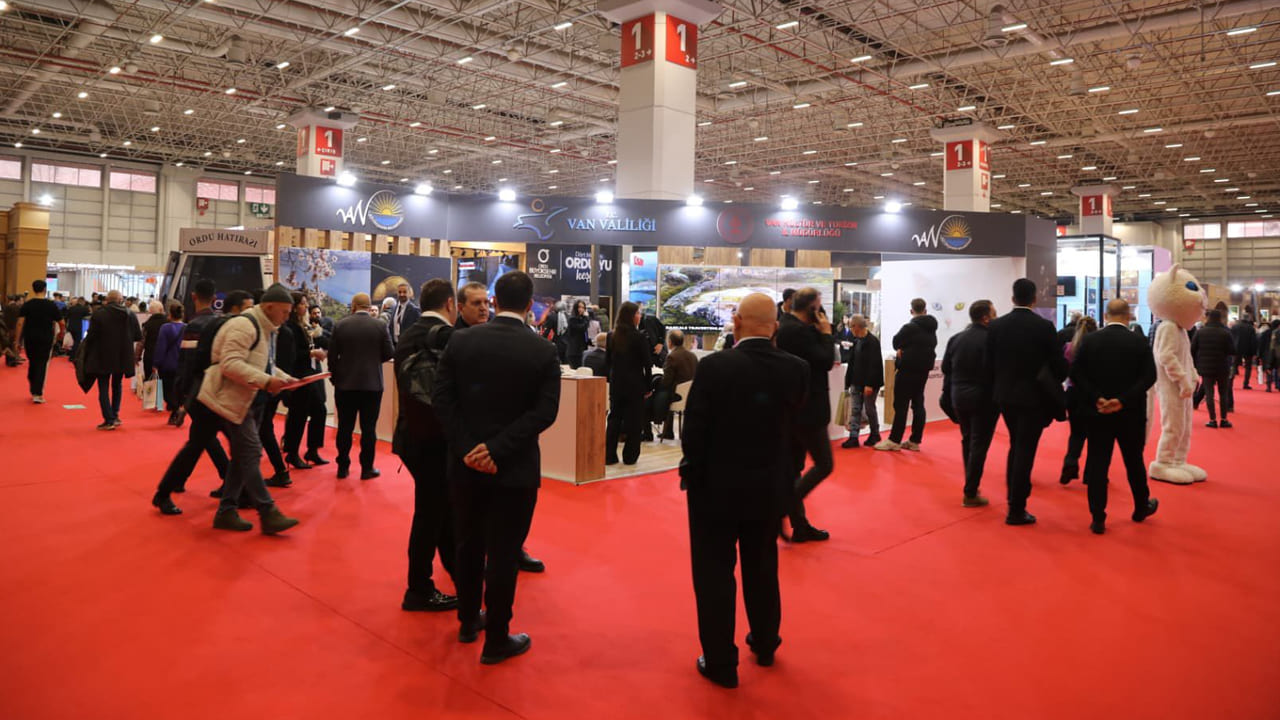 Van, Emitt Fuarı’ndaki Yerini Aldı! Van Standına Yoğun Ilgi (1)