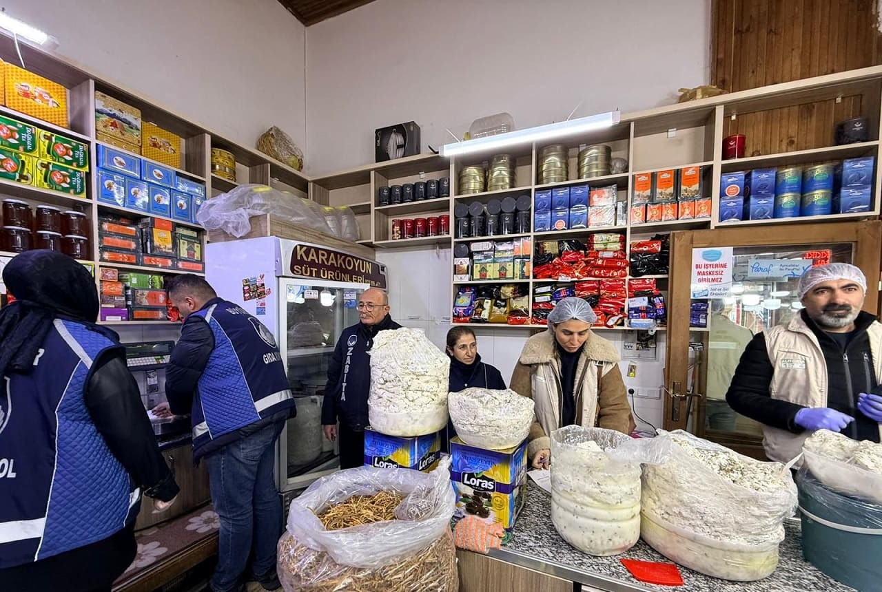 Van Peynirciler Çarşısı'nda Hijyen Denetimi (2)