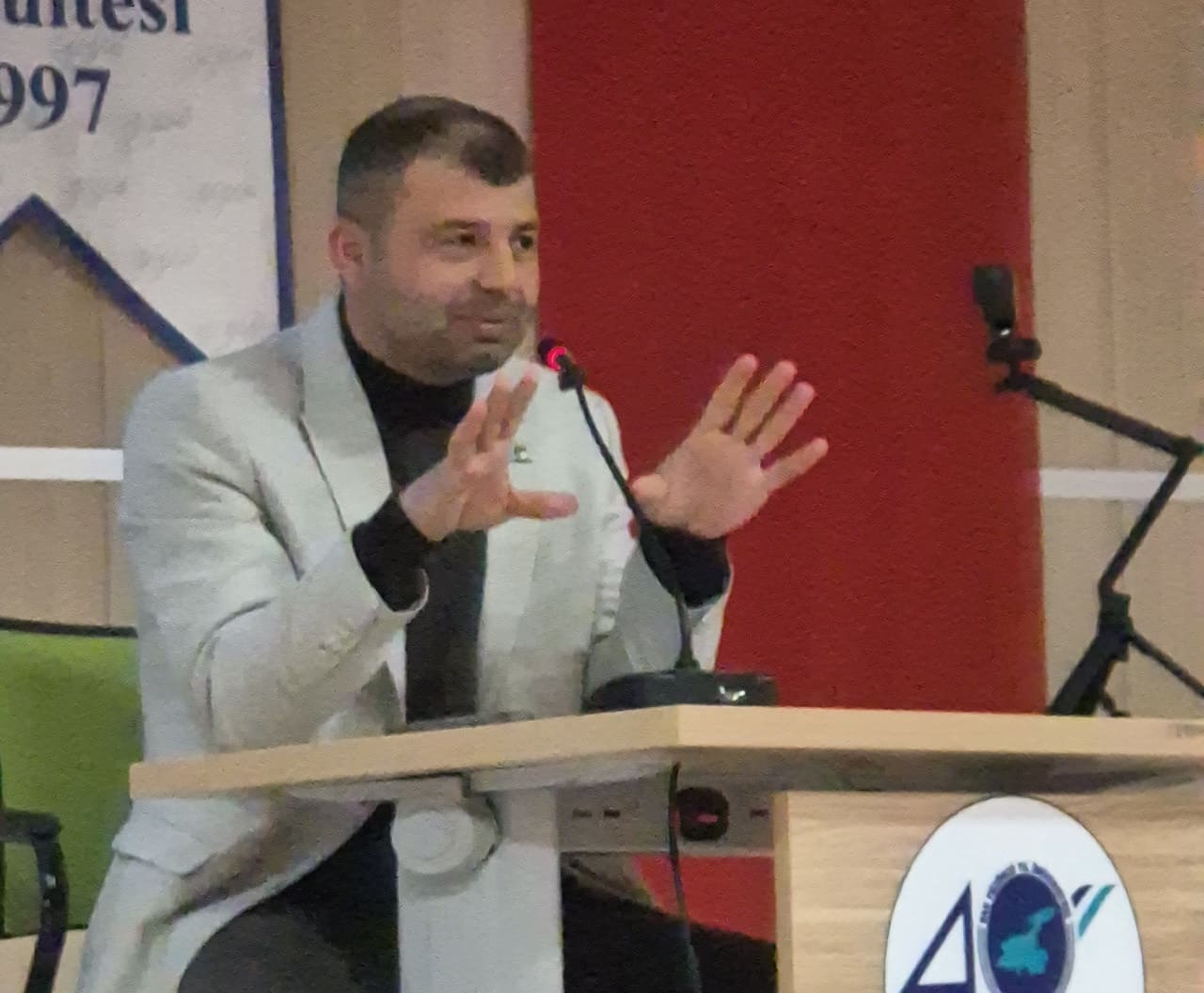 Van Yyü’de Gençlere Kimlik Uyarısı Dijital Dünyada Müslüman Olmak (3)