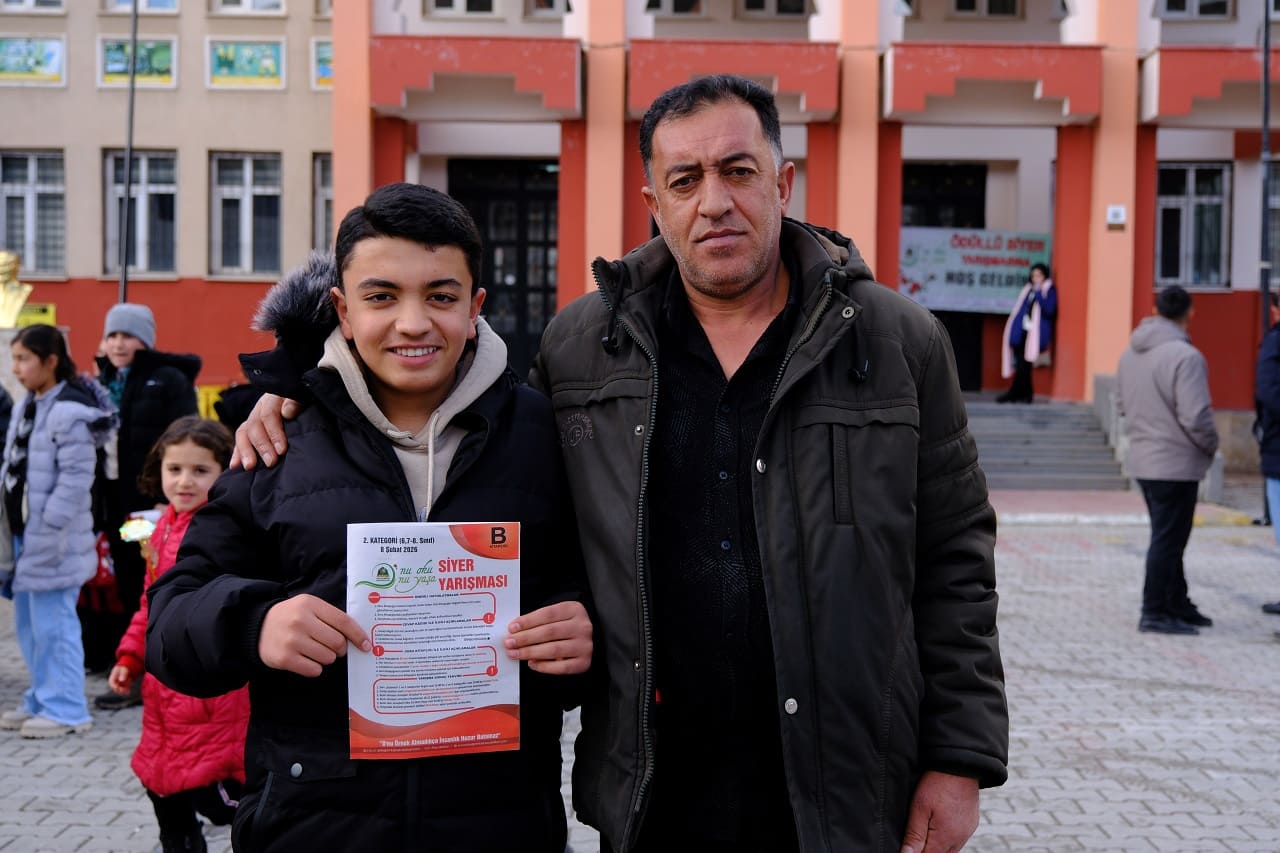 Van’da Binlerce Kişi Siyer Sınavında Ter Döktü! (39)