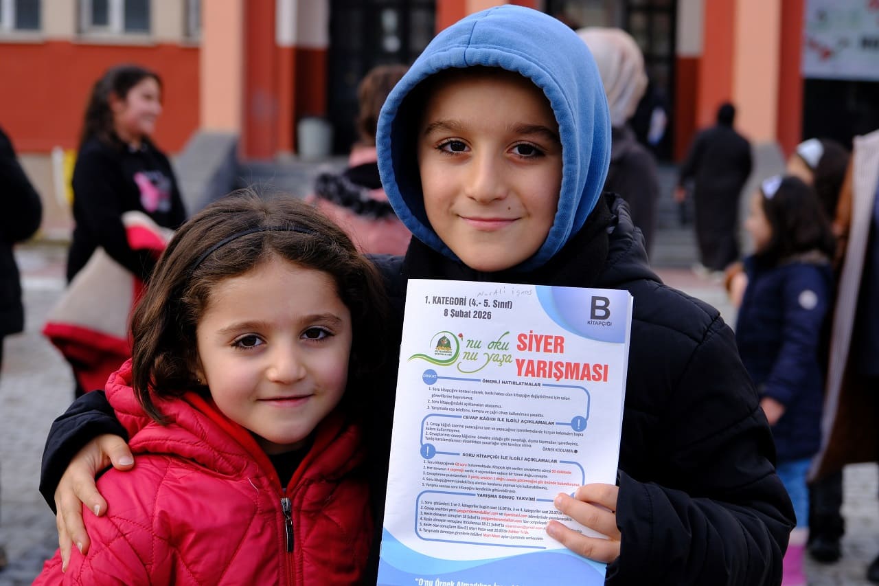 Van’da Binlerce Kişi Siyer Sınavında Ter Döktü! (41)