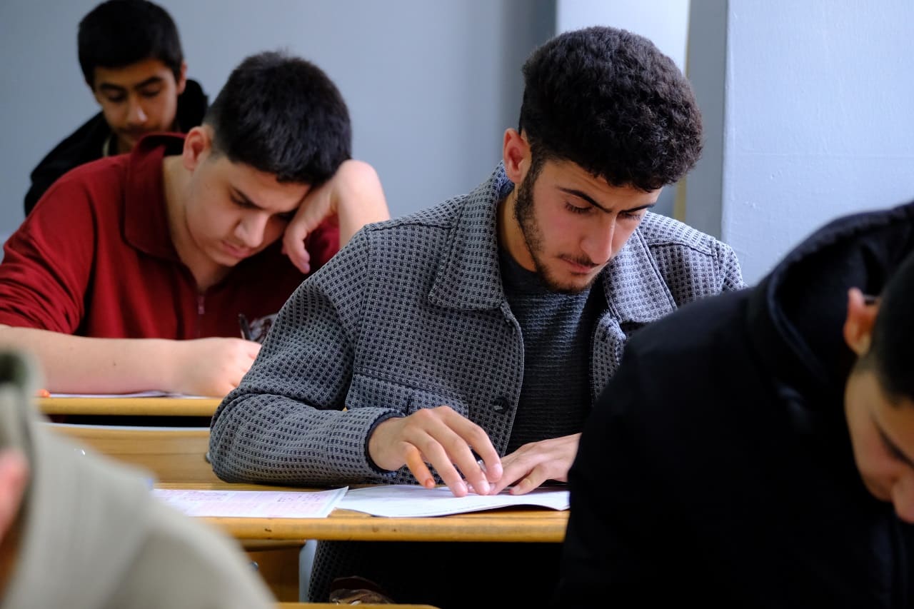 Van’da Binlerce Kişi Siyer Sınavında Ter Döktü! (6)