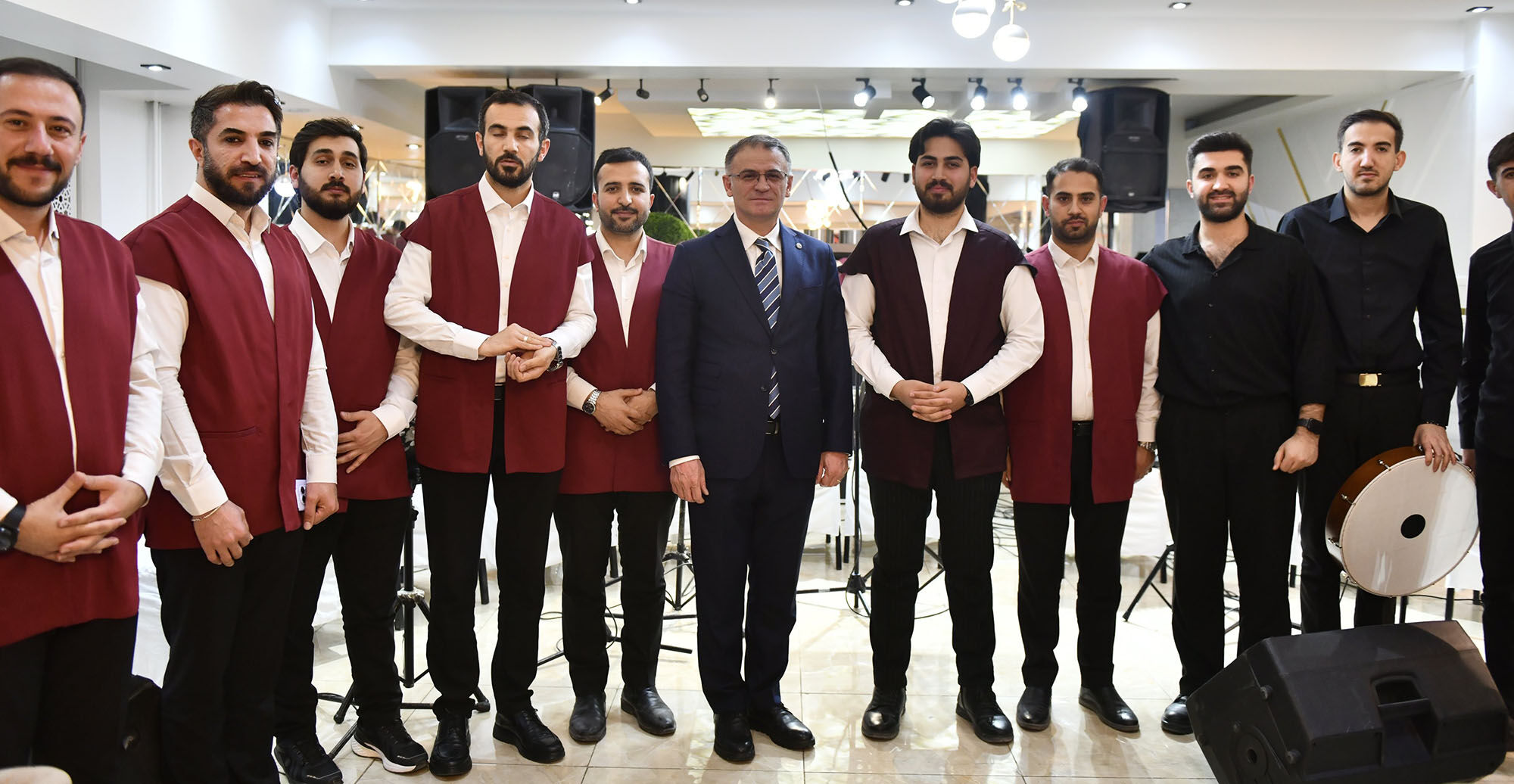 Van’da Gönül Sofrası Huzurevi Sakinleri Için Kuruldu 10