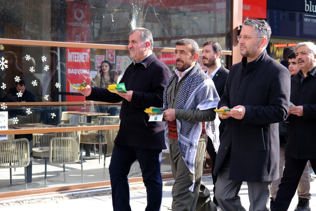 Van'da Kürtçe Için Yürüyüş Düzenlendi! (12)