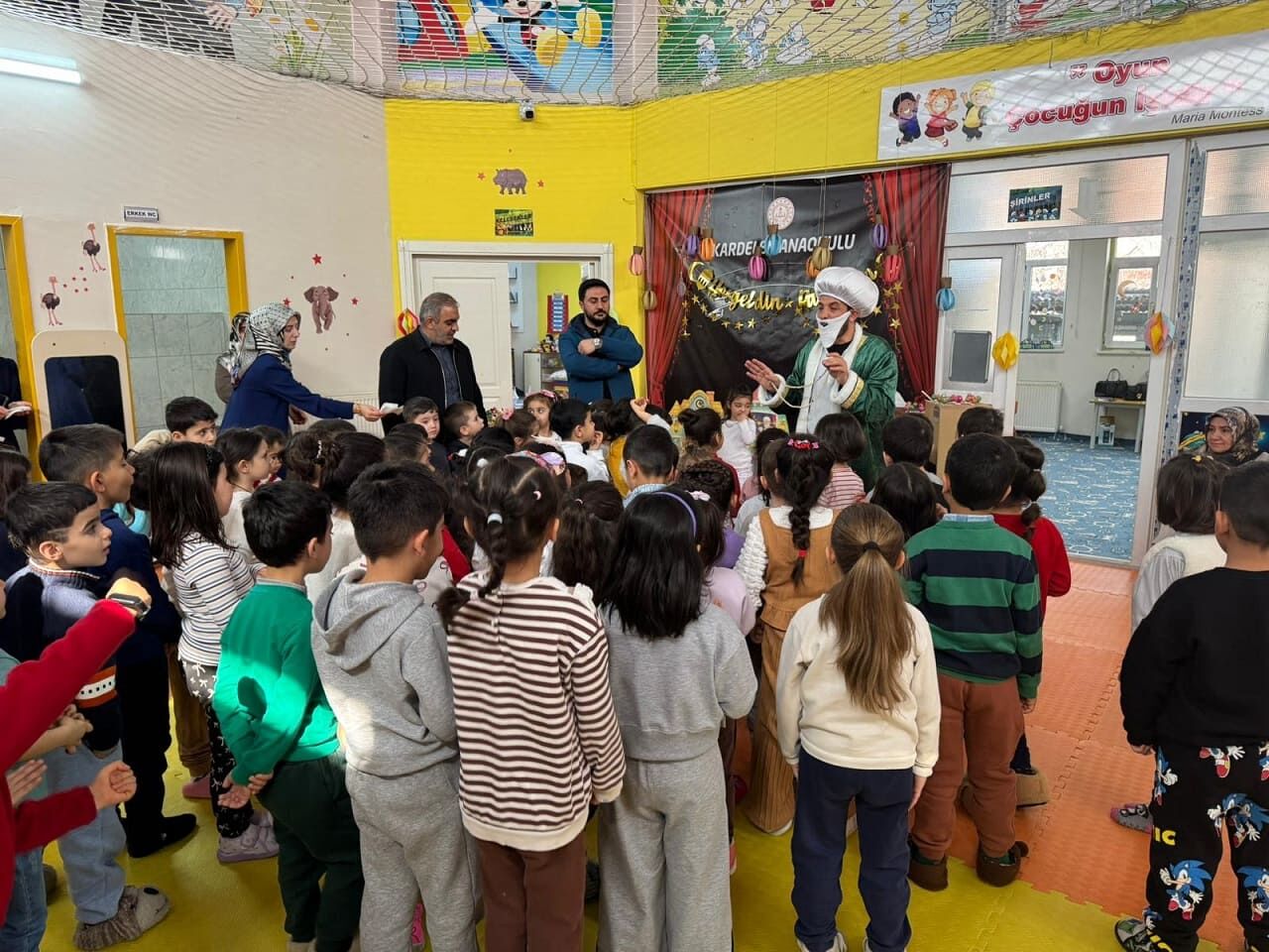 Van’da Ramazan Sevinci Anaokullarına Taştı (3)