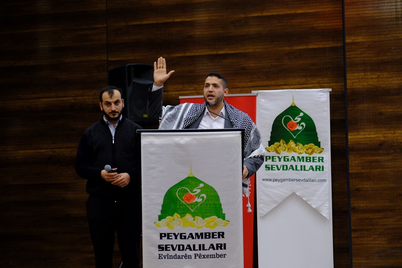 Van’da Şehitler Gecesi Şehadet İslam’da En Yüce Mertebedir (19)