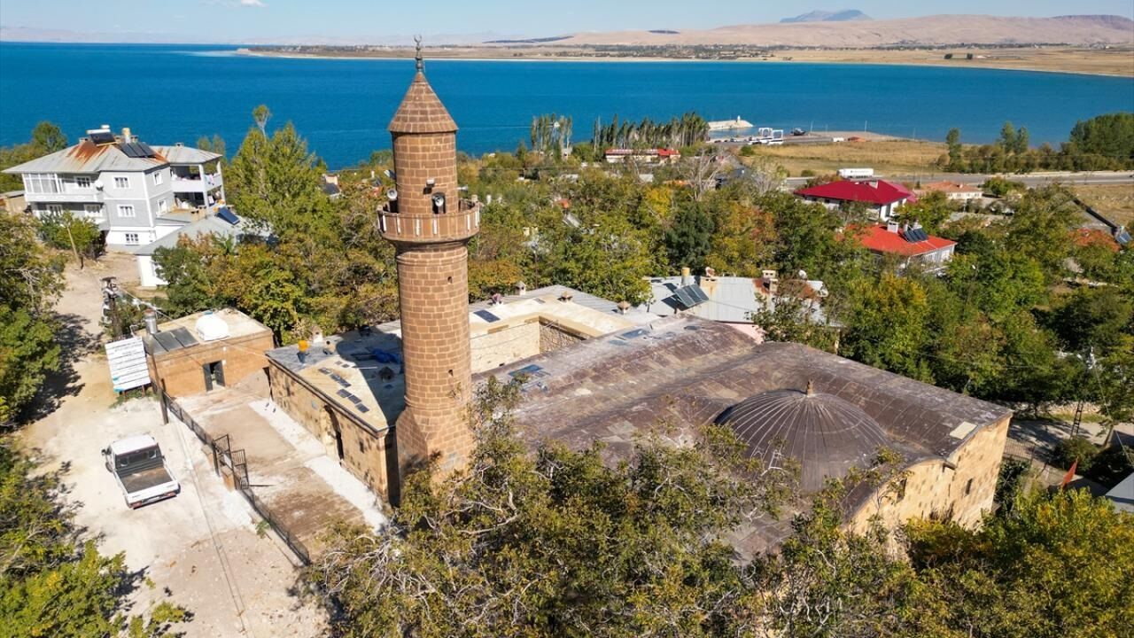 Van’da Selatin Camii Var Mı Osmanlı Mimarisi Ve Van’ın Tarihi Yapıları 4