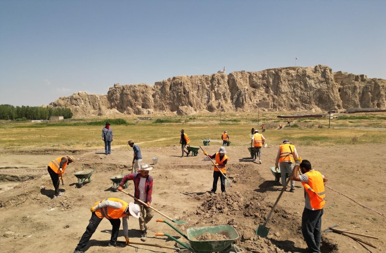 Van'ın Tarihi Mirasına Bakanlık Onayı 3