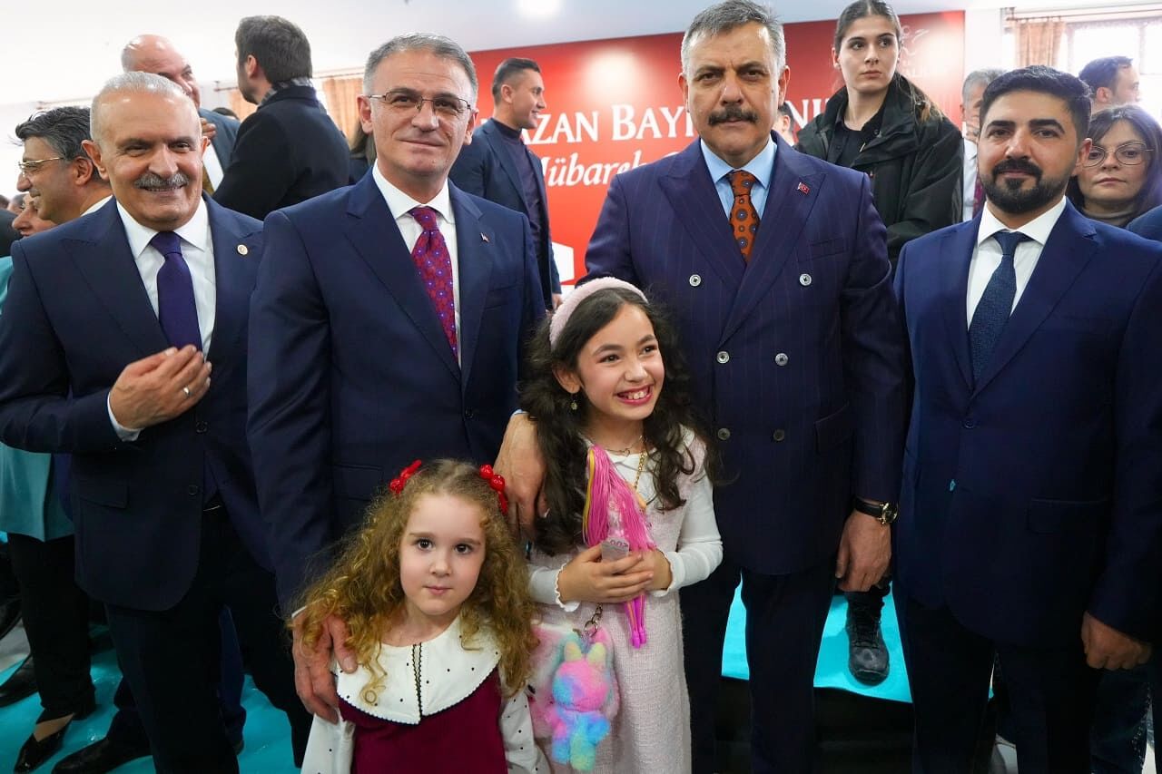 Bakan Çiftçi, Van’da Bayramlaşma Programına Katıldı (1)