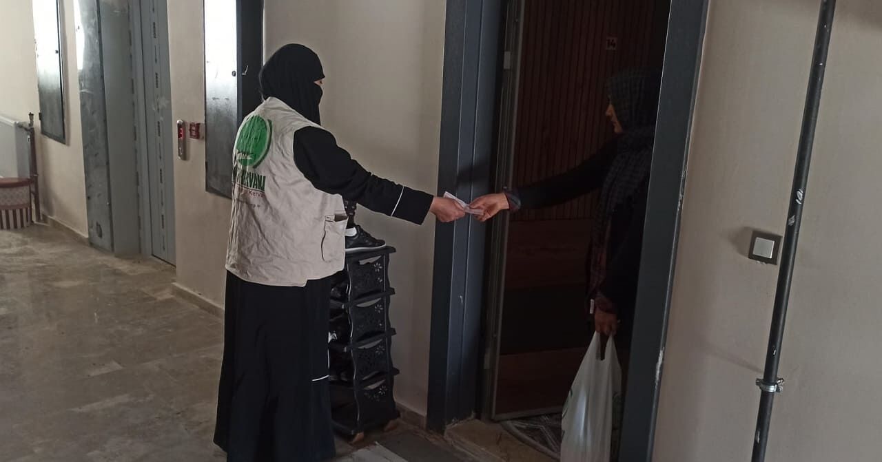 Erciş’te Ihtiyaç Sahiplerine Nakdi Yardım! (2)