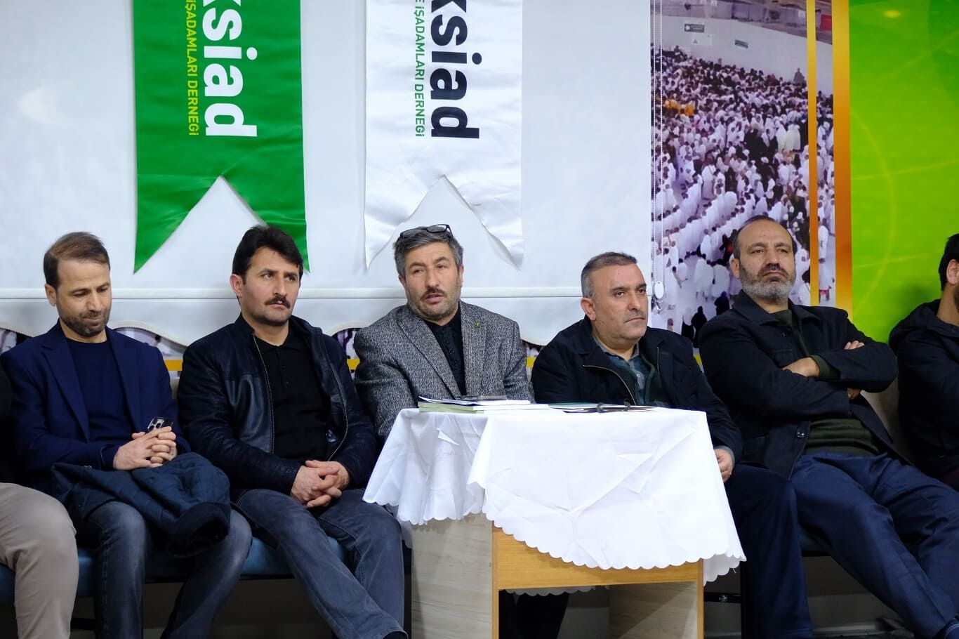 Haksi̇ad Van Şubesi Öğrencilerle Iftarda Buluştu (14)