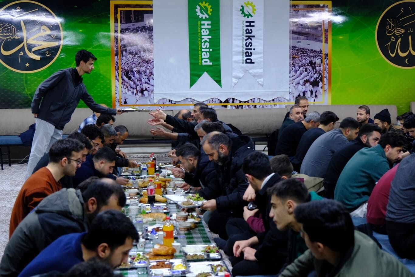Haksi̇ad Van Şubesi Öğrencilerle Iftarda Buluştu (5)