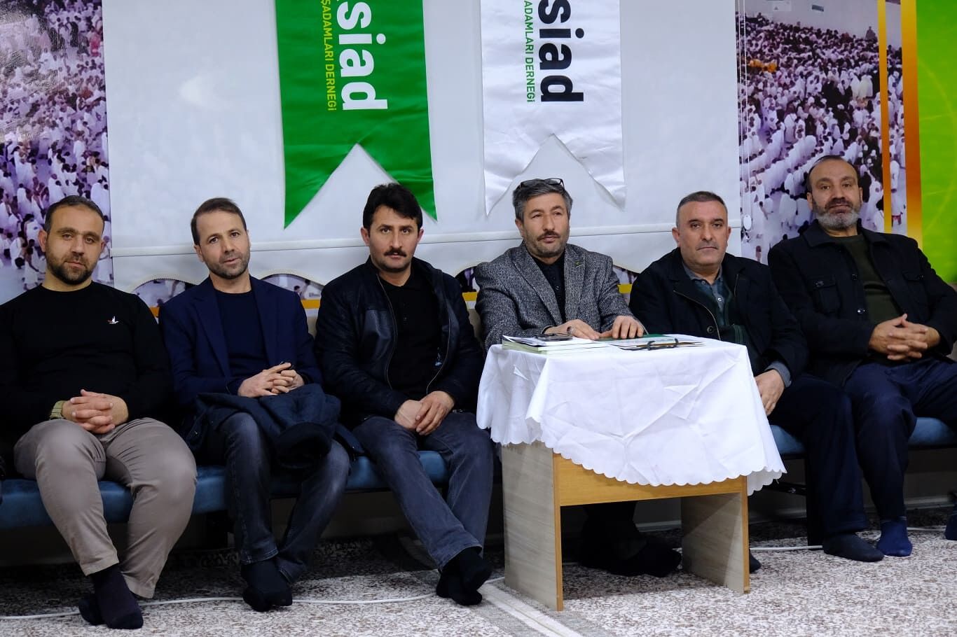 Haksi̇ad Van Şubesi Öğrencilerle Iftarda Buluştu (8)