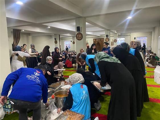 Tdv Van Şubesi’nden Üniversite Öğrencilerine Iftar Sofrası (4)