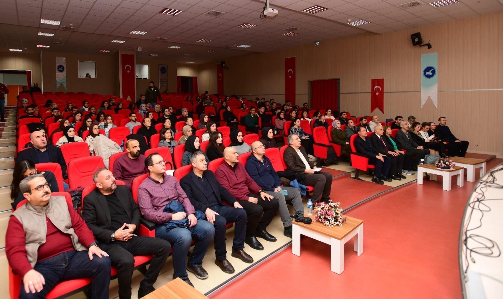 Van Yyü’de Yeşil Enerji Zirvesi 3