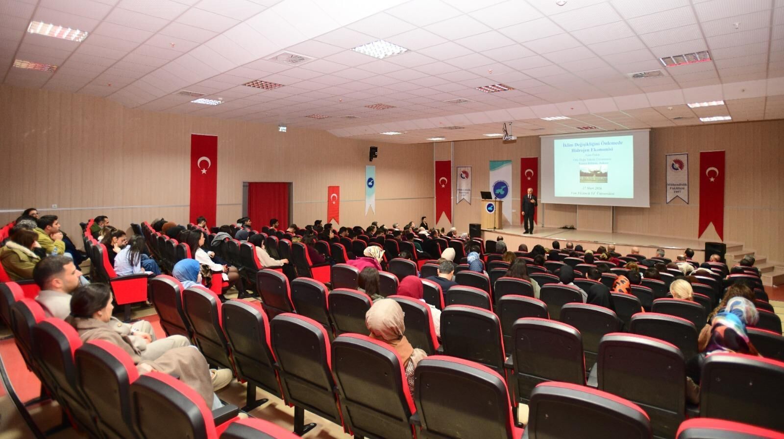 Van Yyü’de Yeşil Enerji Zirvesi 9