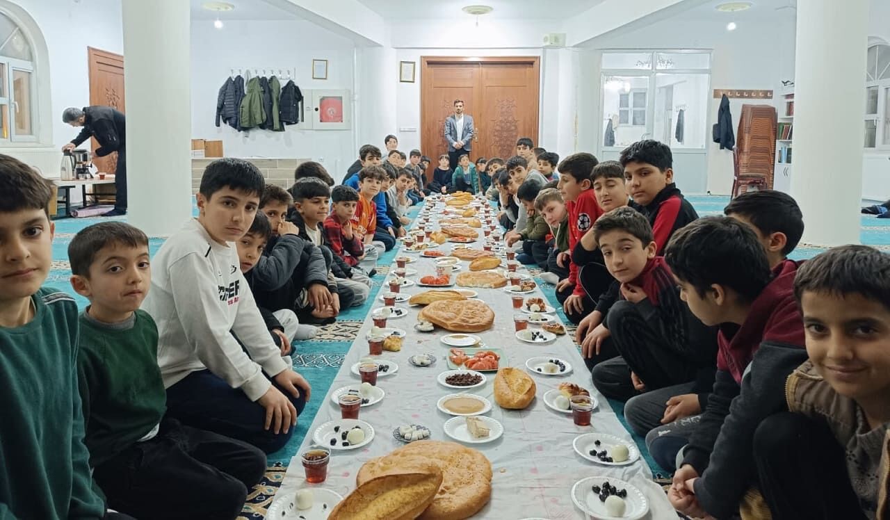 Van’da Camiler Ramazan’da Şenlendi! (2)