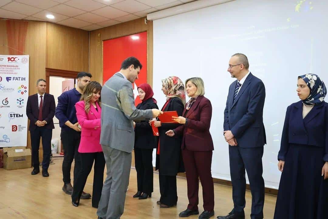 Van’da Etwinning Ödülleri Sahiplerini Buldu (3)