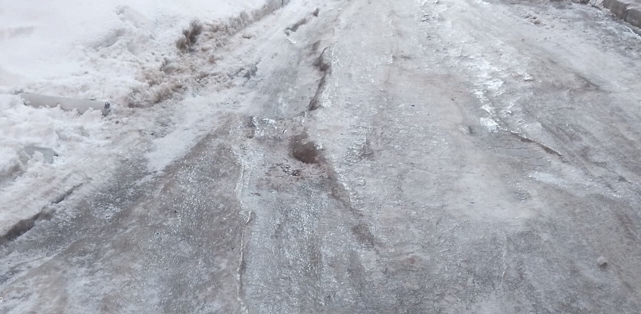 Van’da Hastane Yolu Tehlike Saçıyor! (4)-1