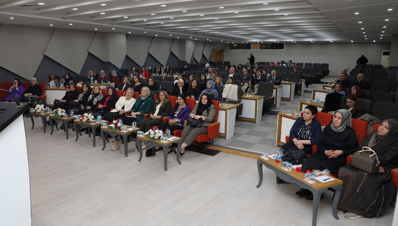 Van’da Kadın Çiftçiler Sürdürülebilir Gelecek Için Buluştu (3)