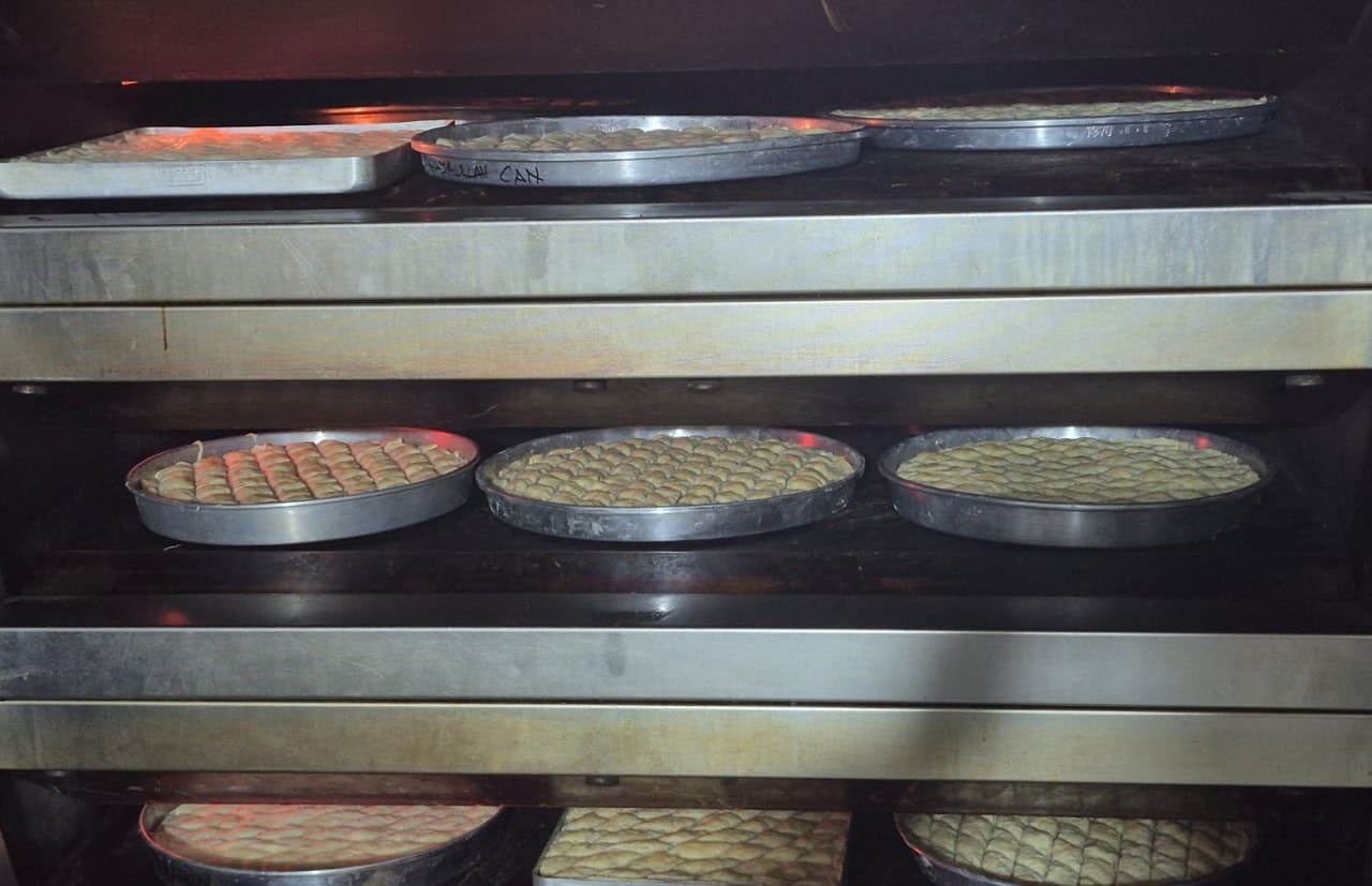 Van’da Kadınlardan Gazze Için Bayram Dayanışması El Emeği Baklavalar Satışta (5)