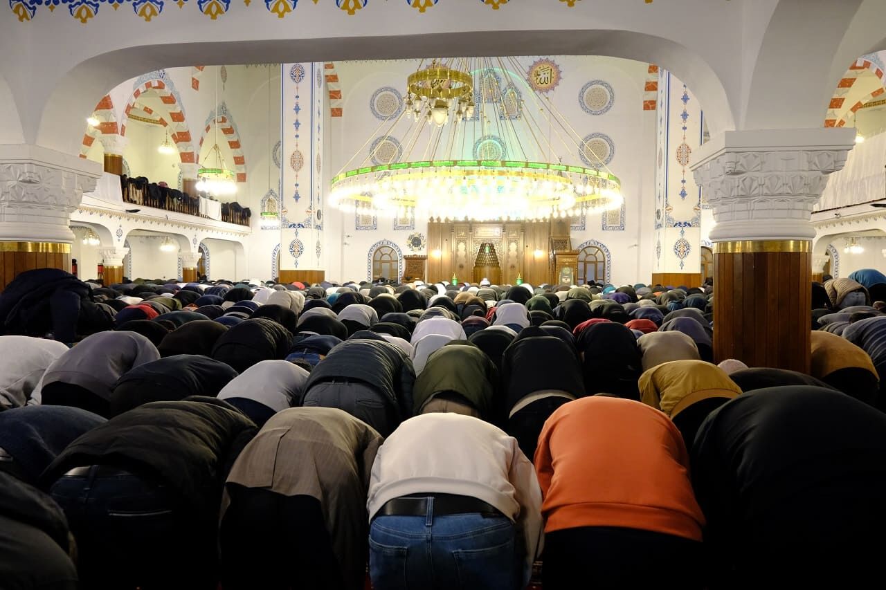 Van’da Kadir Gecesi'nde Camiler Doldu Taştı (72)