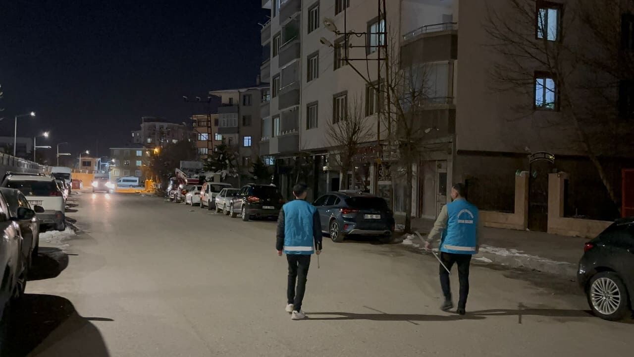 Van’da Korku Dolu Anlar! Dakikalarca Kovaladı… (3)