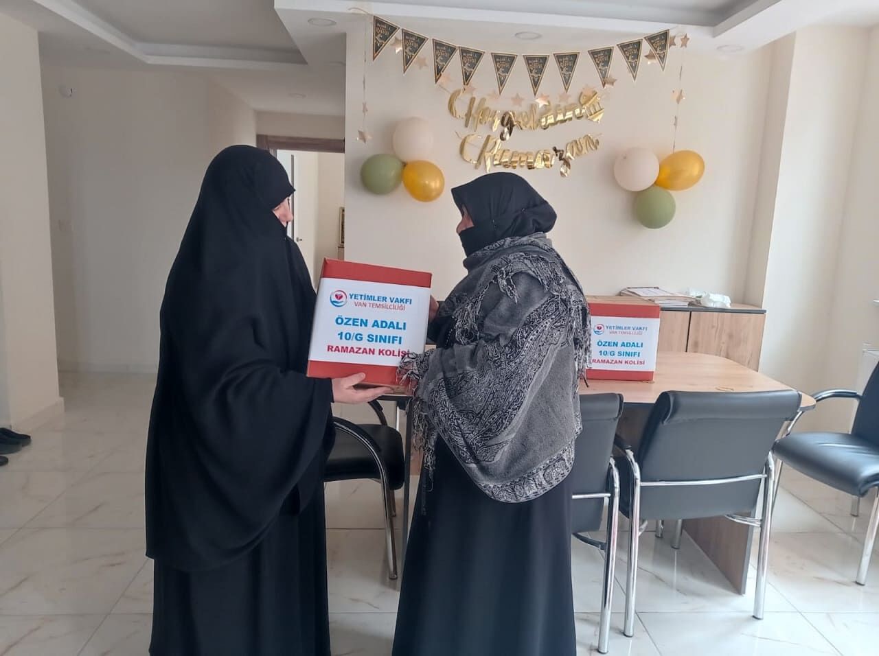 Van’da Lise Öğrencilerinden Takdir Toplayan Ramazan Kampanyası (1)