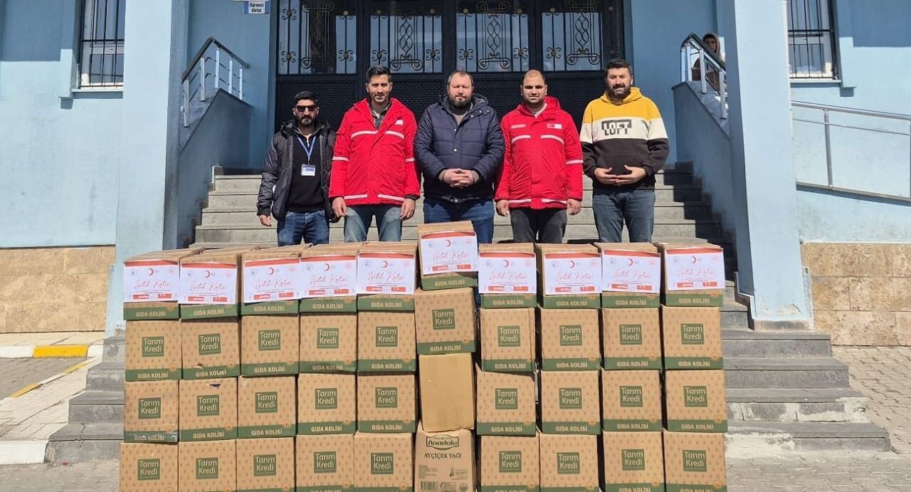 Van’da Öğrenciler Ihtiyaç Sahipleri Için Seferber Oldu (4)