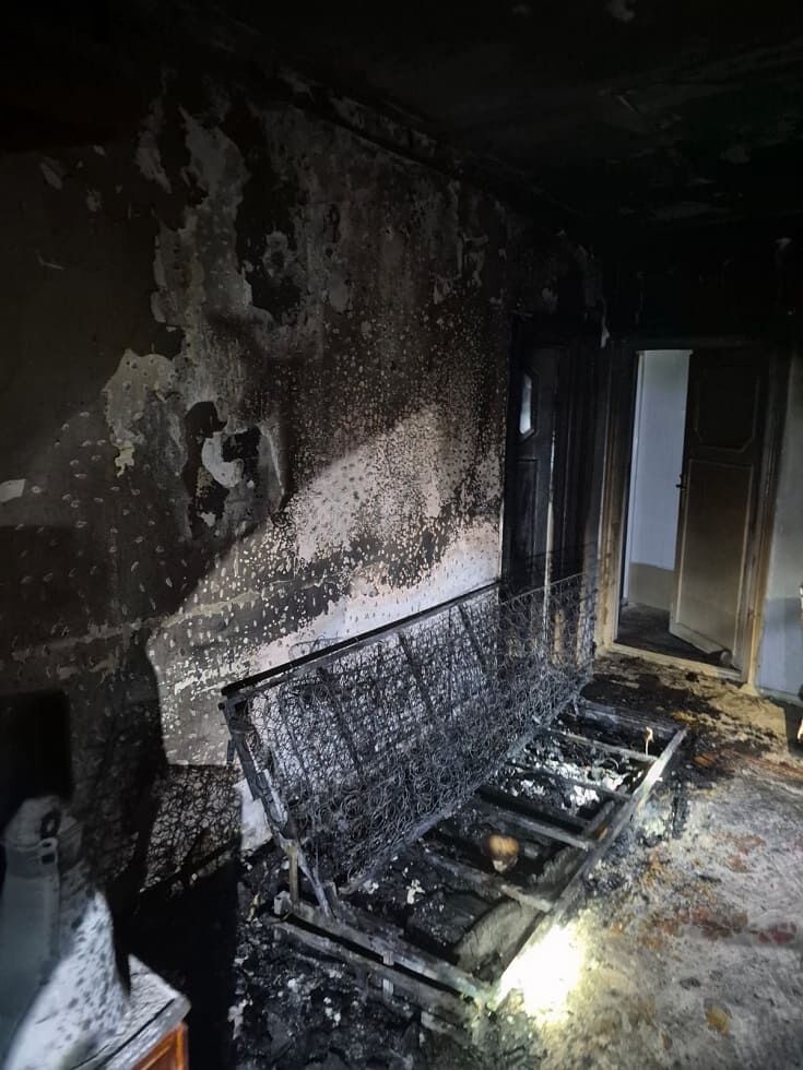 Van’da Yangın Paniği Ev Kullanılamaz Duruma Geldi! (4)