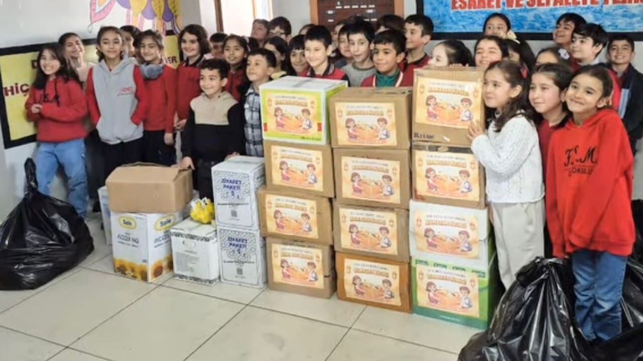 Vanlı Öğrencilerden Ramazan’da Anlamlı Yardım (1)